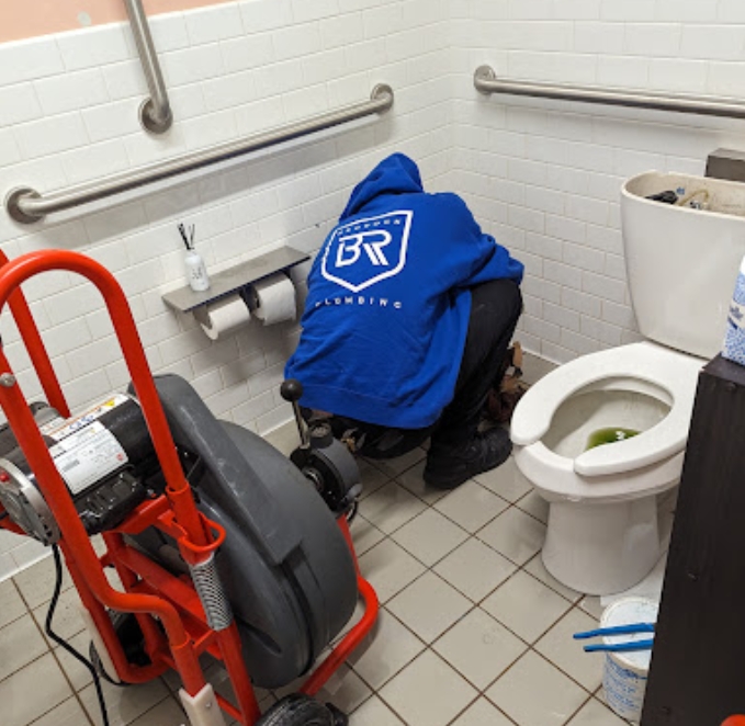 Emergency Plumbing Services: Why Reliable Plumbers Nearby Matter