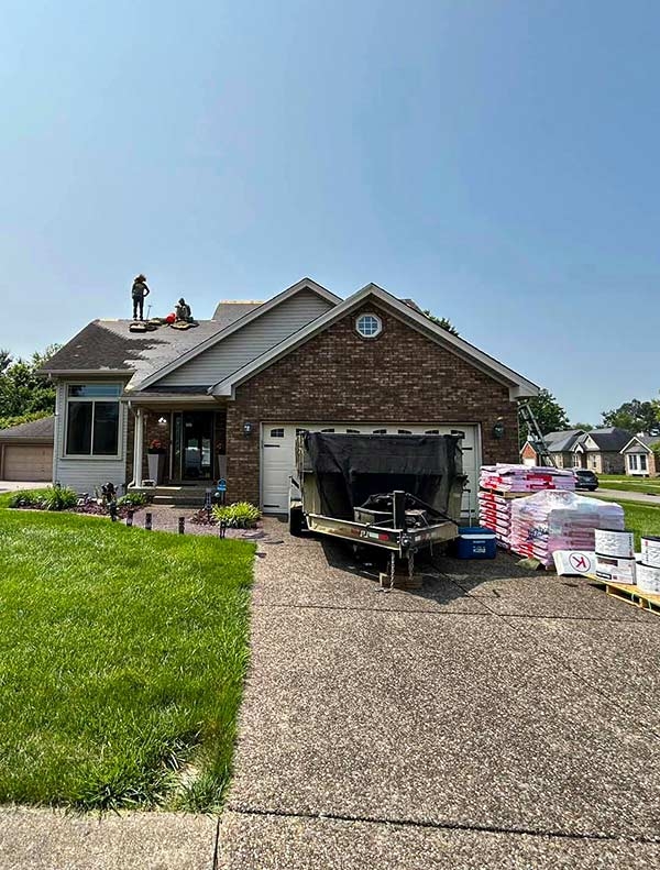 2025 Metal Roofing Trends: Why Sellersburg Homeowners Are Making the Switch