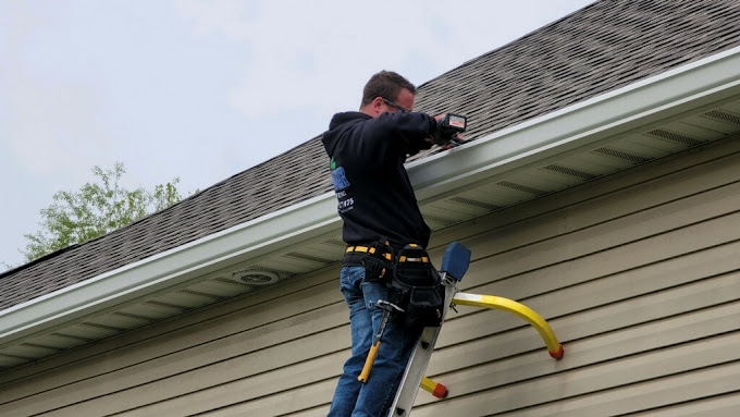 Fenton’s Go-To Roofing Contractors for Winter Repairs and Maintenance