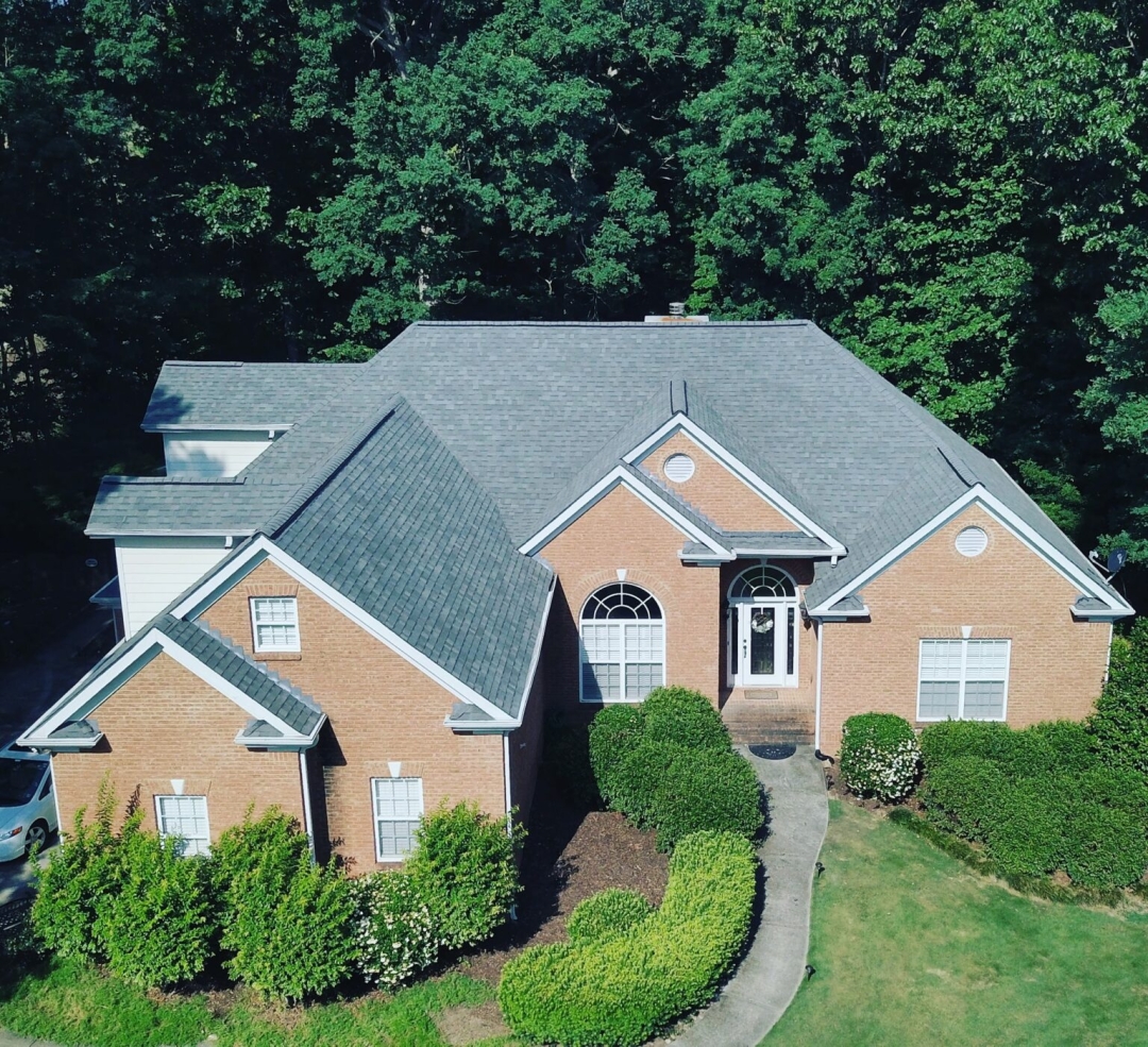 2025 Trends in Roofing: What to Expect from Roof Installation Service Greenville