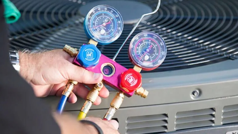 Beat the Heat: Foster Plumbing & Heating Offers Expert Air Conditioning Installation for Energy-Efficient Cooling 