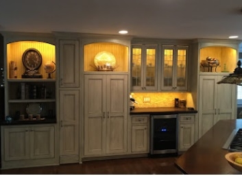 Crafting Perfection: St. Louis Custom Cabinets Partners with Leading Cabinet Makers