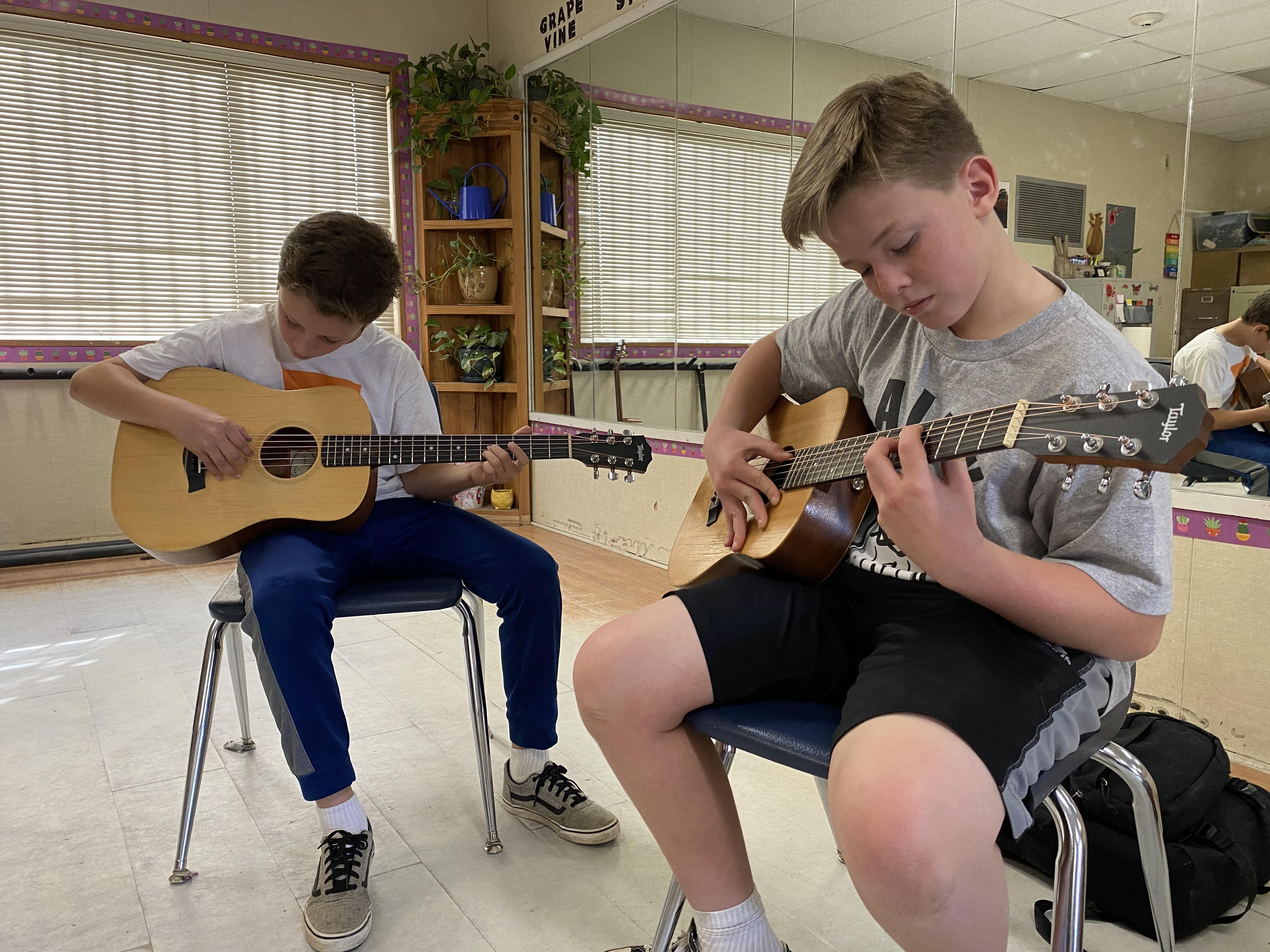 Guitar Donation To Lakeside Middle Turns Into Booming Music Classes