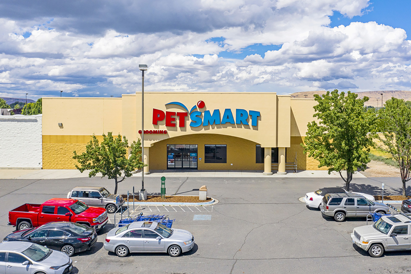 Hanley Investment Group Arranges Sale of Single-Tenant PetSmart in Yakima County, Washington for $3.3 Million and a 6.35% Cap Rate