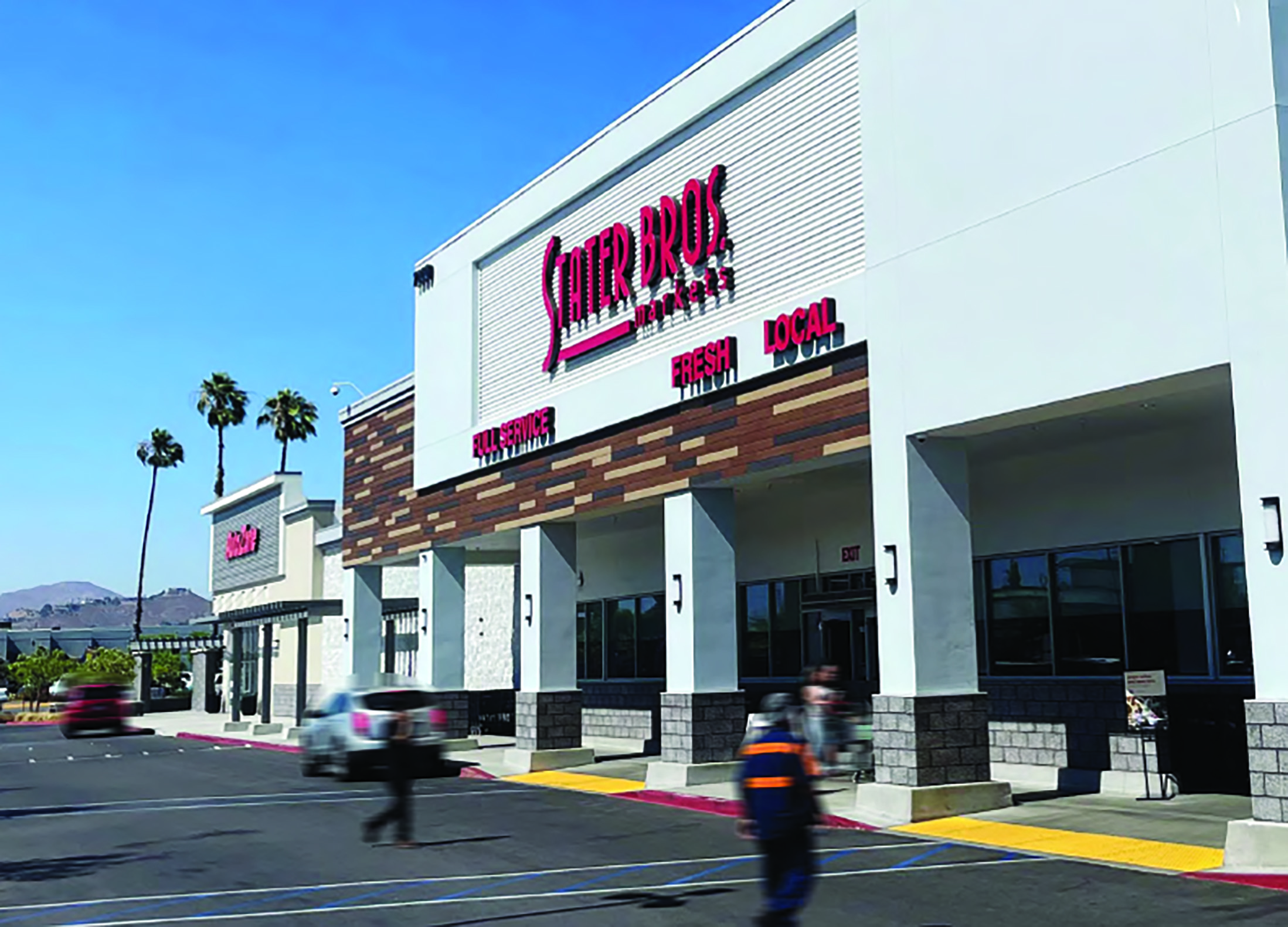 Hanley Investment Group Facilitates Acquisition of Five Retail Outparcels From Paragon Commercial Group at Grocery-Anchored Shopping Center in Riverside, Calif.