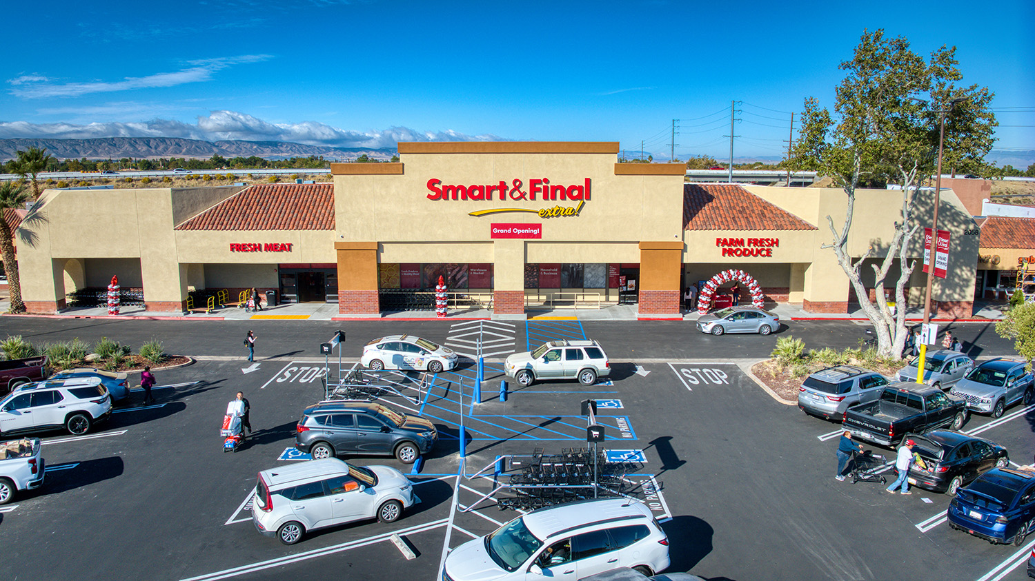 Hanley Investment Group Arranges Sales of New Single-Tenant Smart & Final Extra! and dd’s Discounts at Antelope Valley Plaza for $11.38 Million