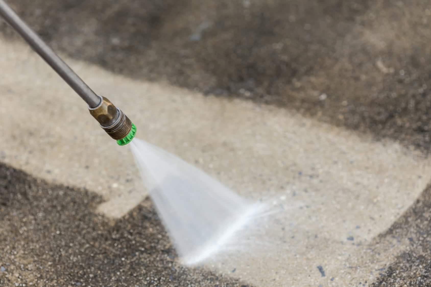 Pressure Washing Made Simple: Joe the Pressure Washing Guy Offers Knoxville Expertise