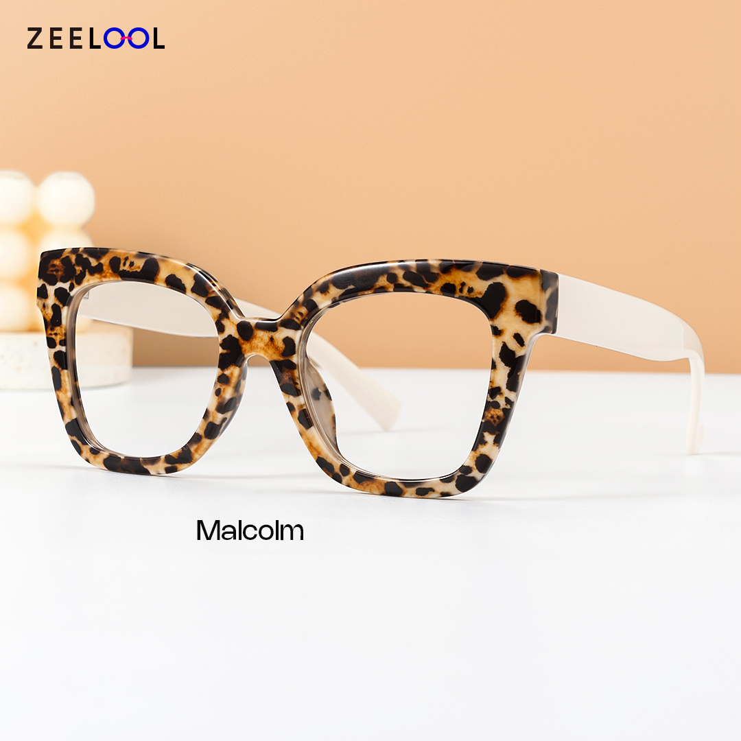 ZEELOOL: What glasses are in style for women in 2024? 