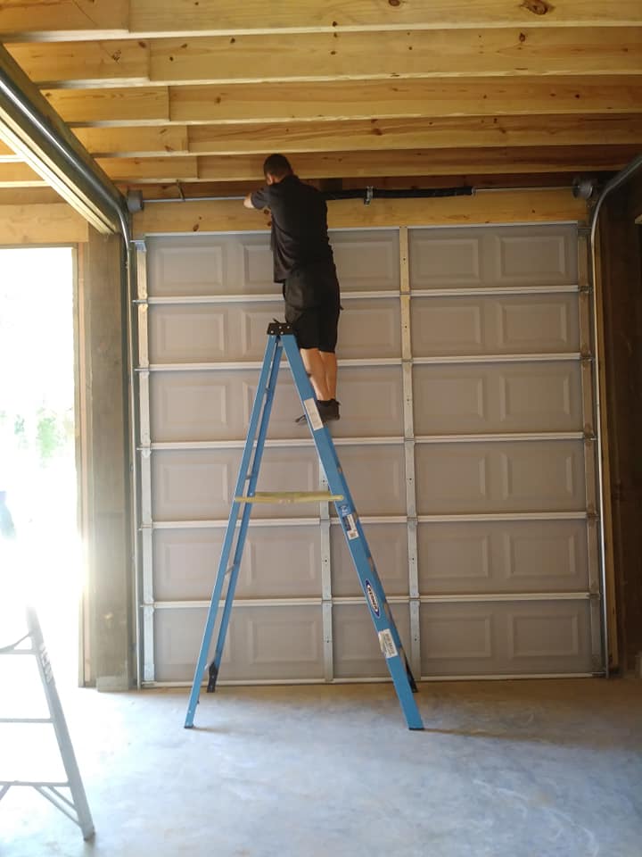 Honest Overhead Door, LLC: Reliable Local Experts for Garage Door Repair