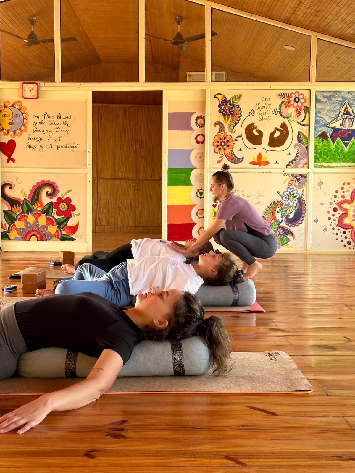 200 Hour Yoga Teacher Training with Prenatal Yoga - Gyan Yog Breath Explains Its Importance