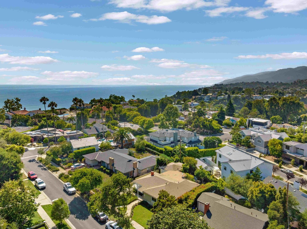 Probate and Trust Real Estate Agent in Pacific Palisades, CA, Shares Insights on Market Dynamics