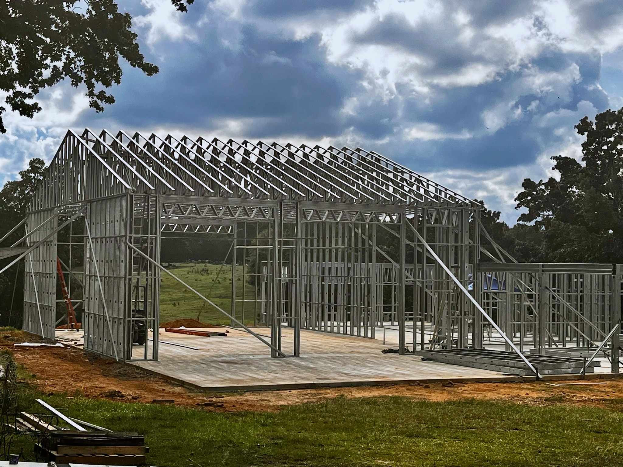 Smith's Buildings & Trailers Constructs Metal and Steel Structures Across Greater Augusta GA and Surrounding Areas