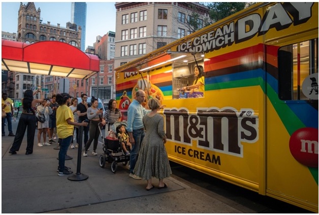 Celebrating National Ice Cream Sandwich Day: M&M’s Takes Over New York City