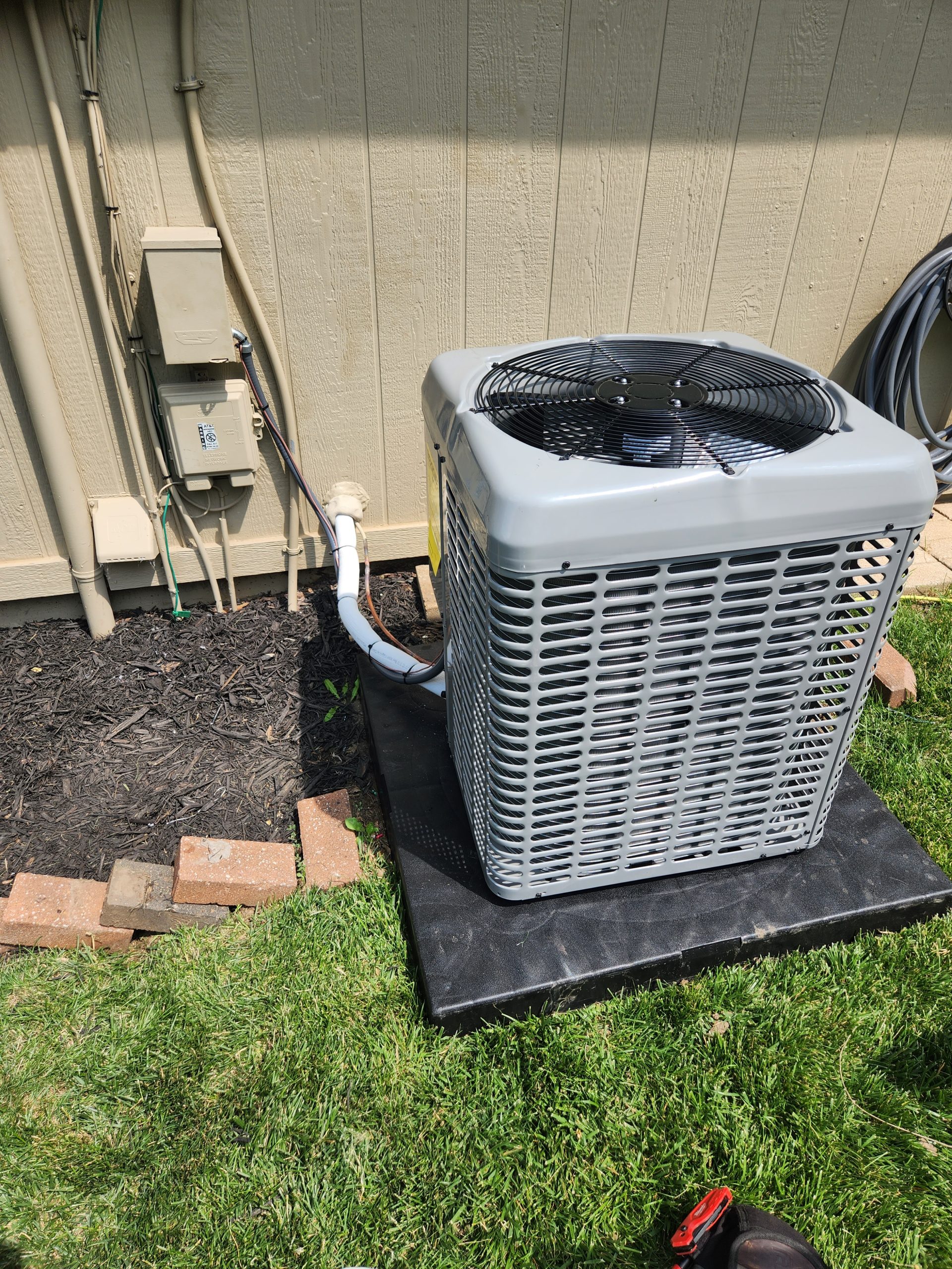 Prayco Plumbing Heating and Cooling - AC Repair Service