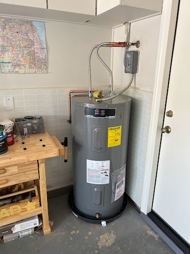 Somers Plumbers - Phoenix Plumbing Company Launches Expert Water Heater Installation Services in Phoenix