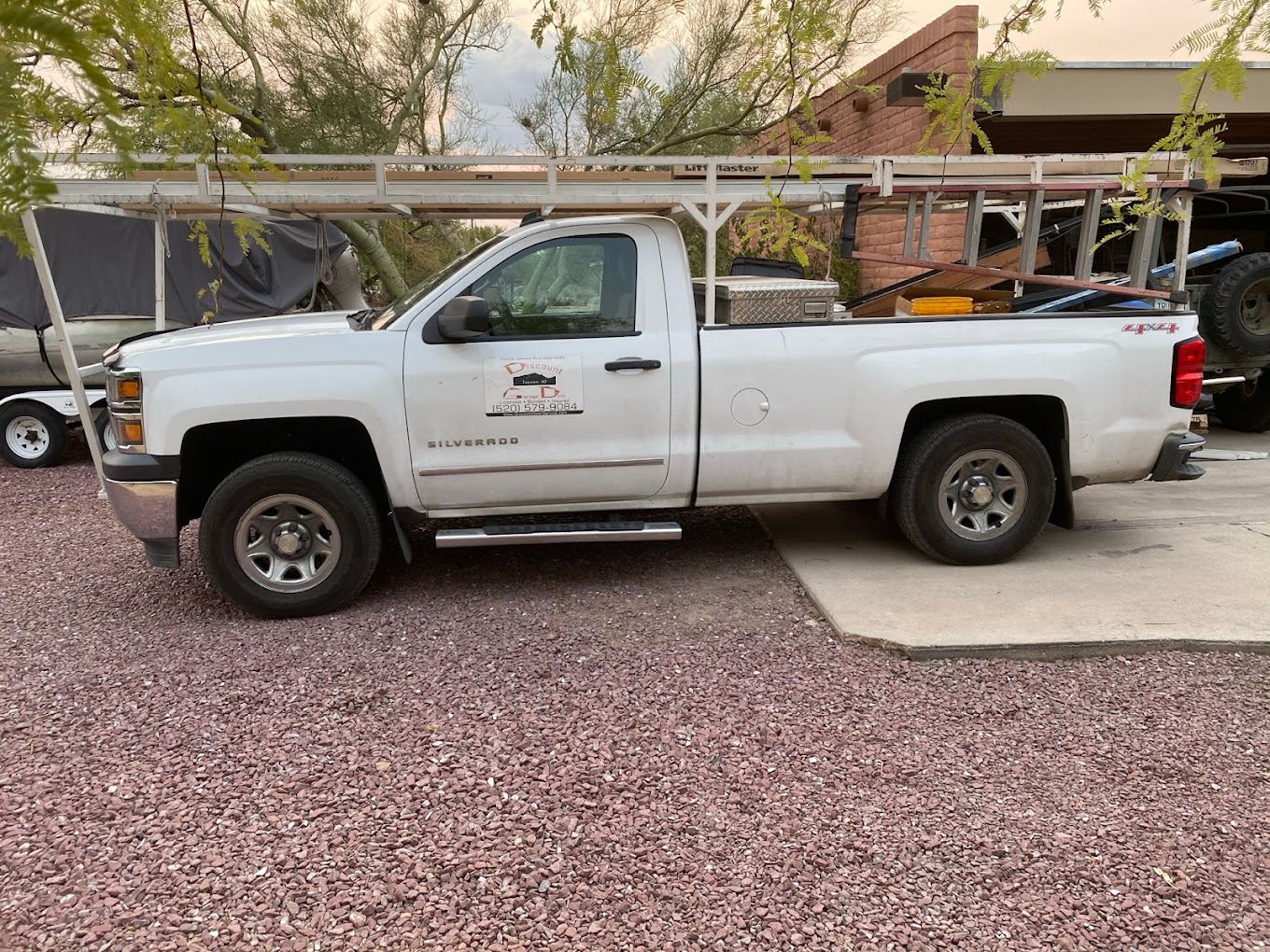 Why Discount Door Service Leads the Way in Tucson for Garage Door Installations