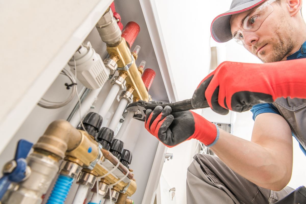 The Ultimate Guide to Water Heater Repairs and Replacements