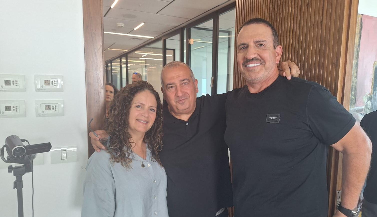 Netanel Semrik and Eyal Waldman team up in the groundbreaking new series RE START UP NATION - Publishing journey with Anat Elkabetz