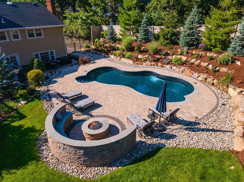 Transform Home's Backyard with Premier Pool Installation Services